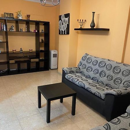 Habitación Sol en Apartmento Compartido Vecindario  Exterior foto